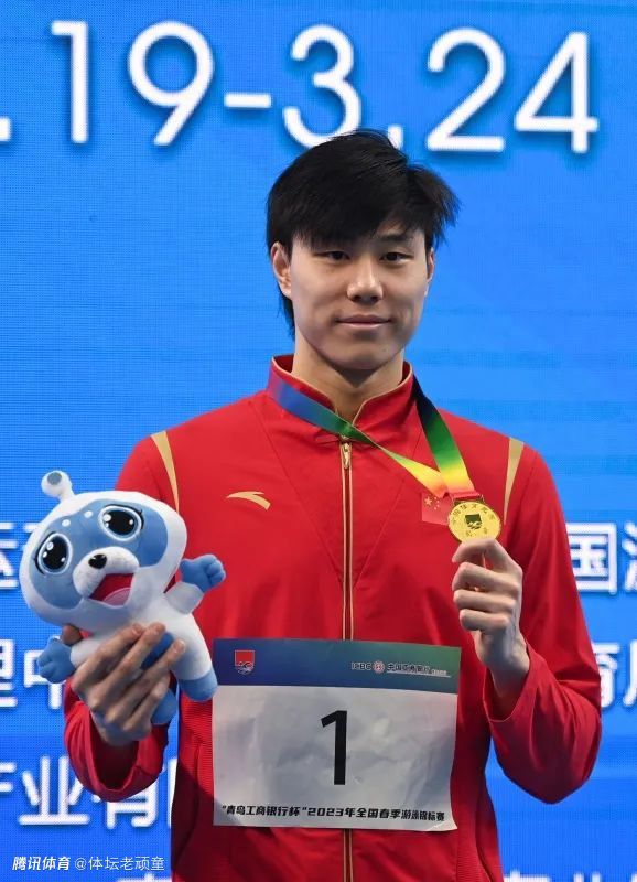 今日焦点战预告切尔西主场迎战水晶宫，蓝军往绩优势明显，此役坐拥主场之利能否收获久违胜利？曼城刚从世俱杯夺冠凯旋，如今英超联赛争冠压力较大，蓝月亮能否在客场延续胜绩？事件马来西亚媒体：U23队能从中国队身上抢下历史首胜已不枉此行在点评马来西亚国奥队此次与中国国奥队的热身表现时，马来西亚媒体星洲网认为，球队此次前往中国不虚此行。